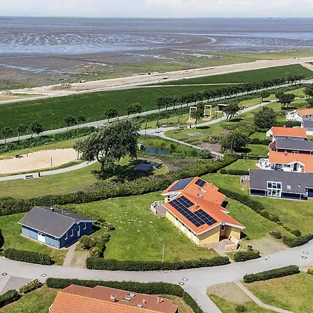 4 Star In Friedrichkoog Friedrichskoog-Spitze